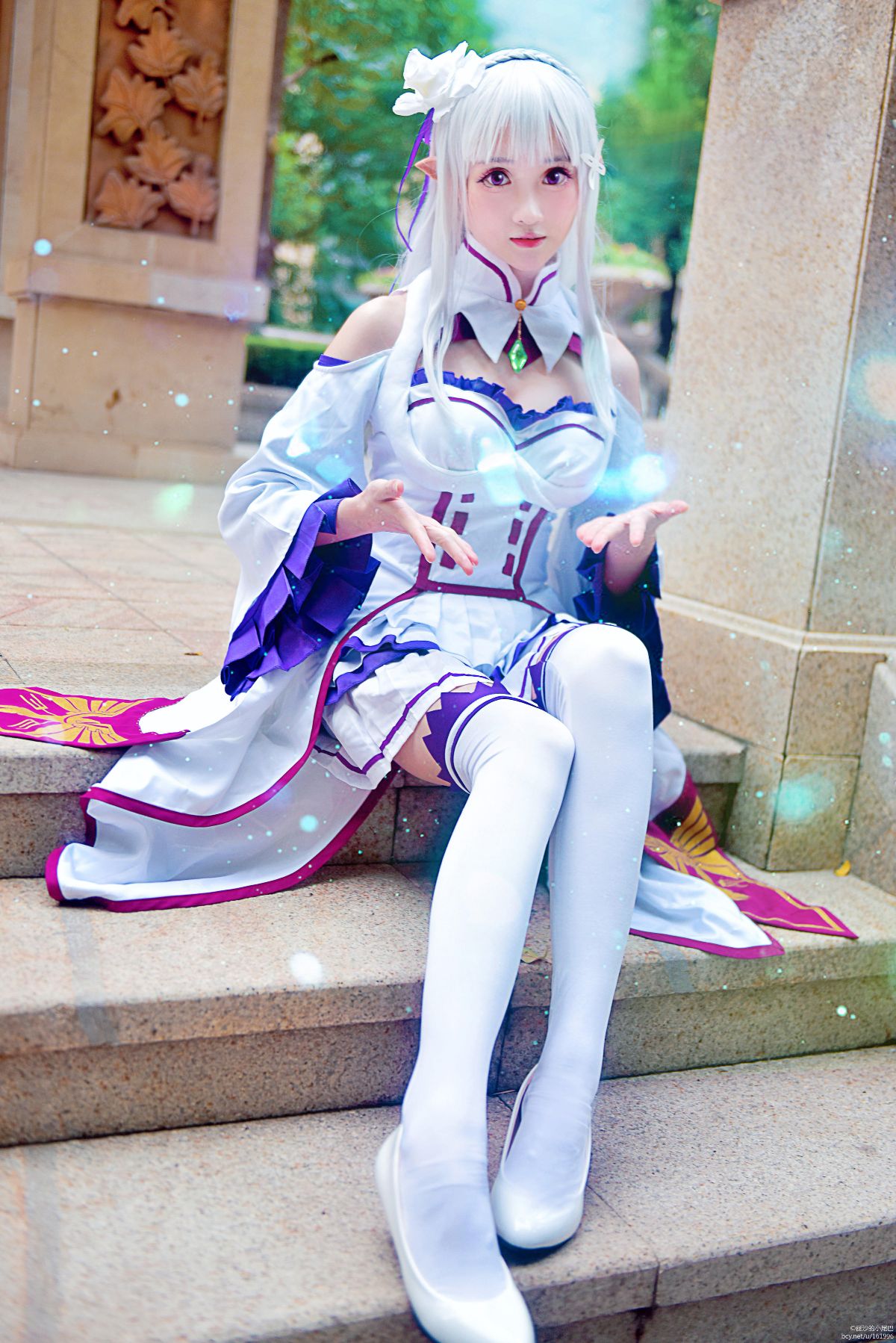 Re: Cuộc sống ở một thế giới khác từ đầu## Emilya#