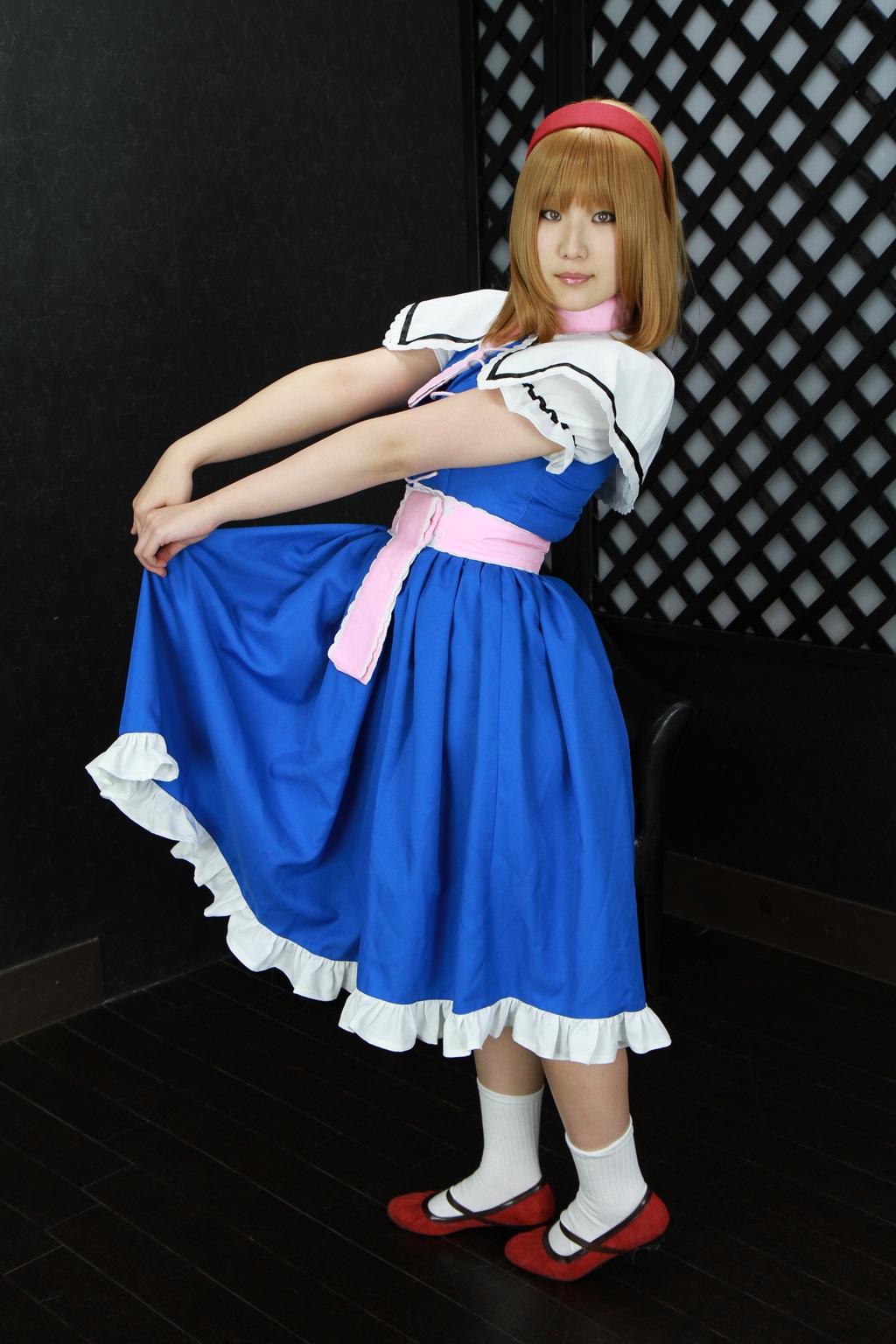 [Này, tôi đang chiến đấu!