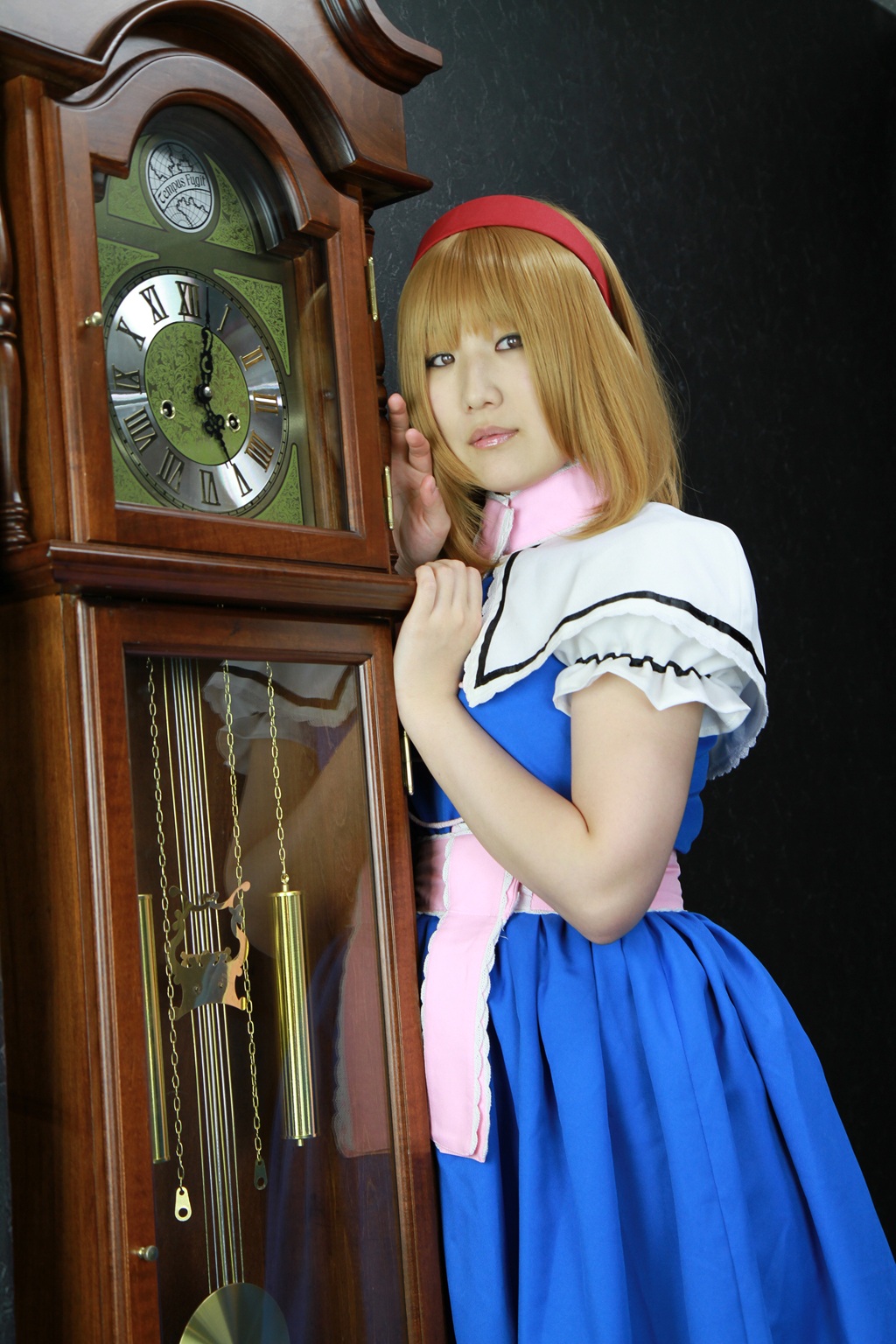 [Này, tôi đang chiến đấu!