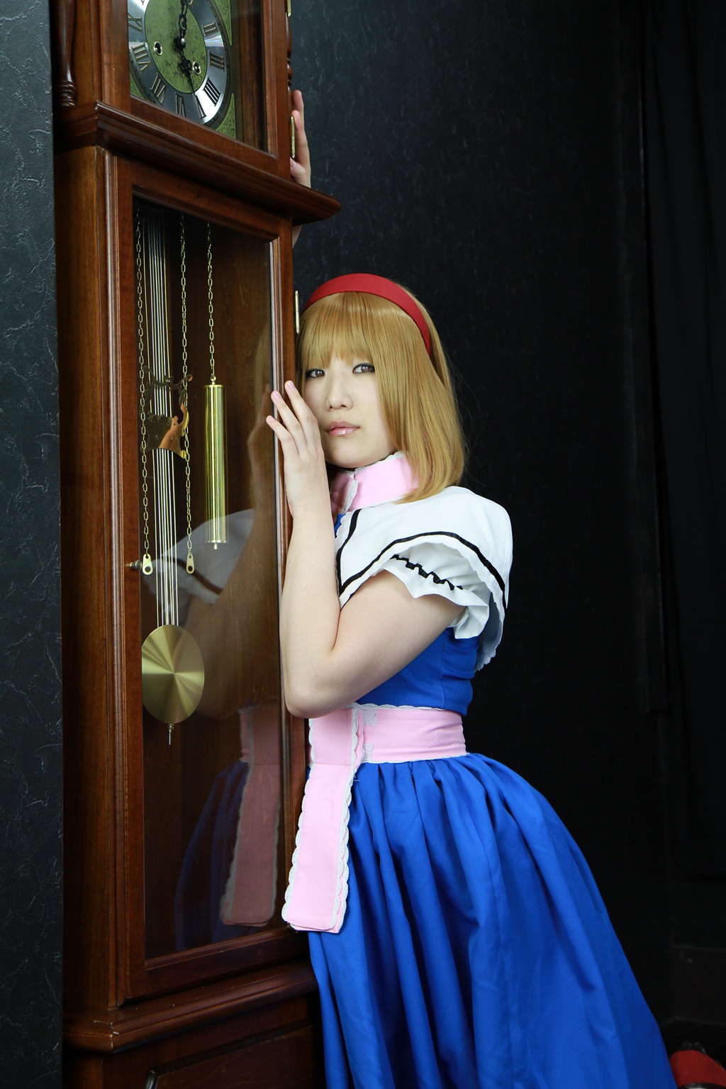 [Này, tôi đang chiến đấu!