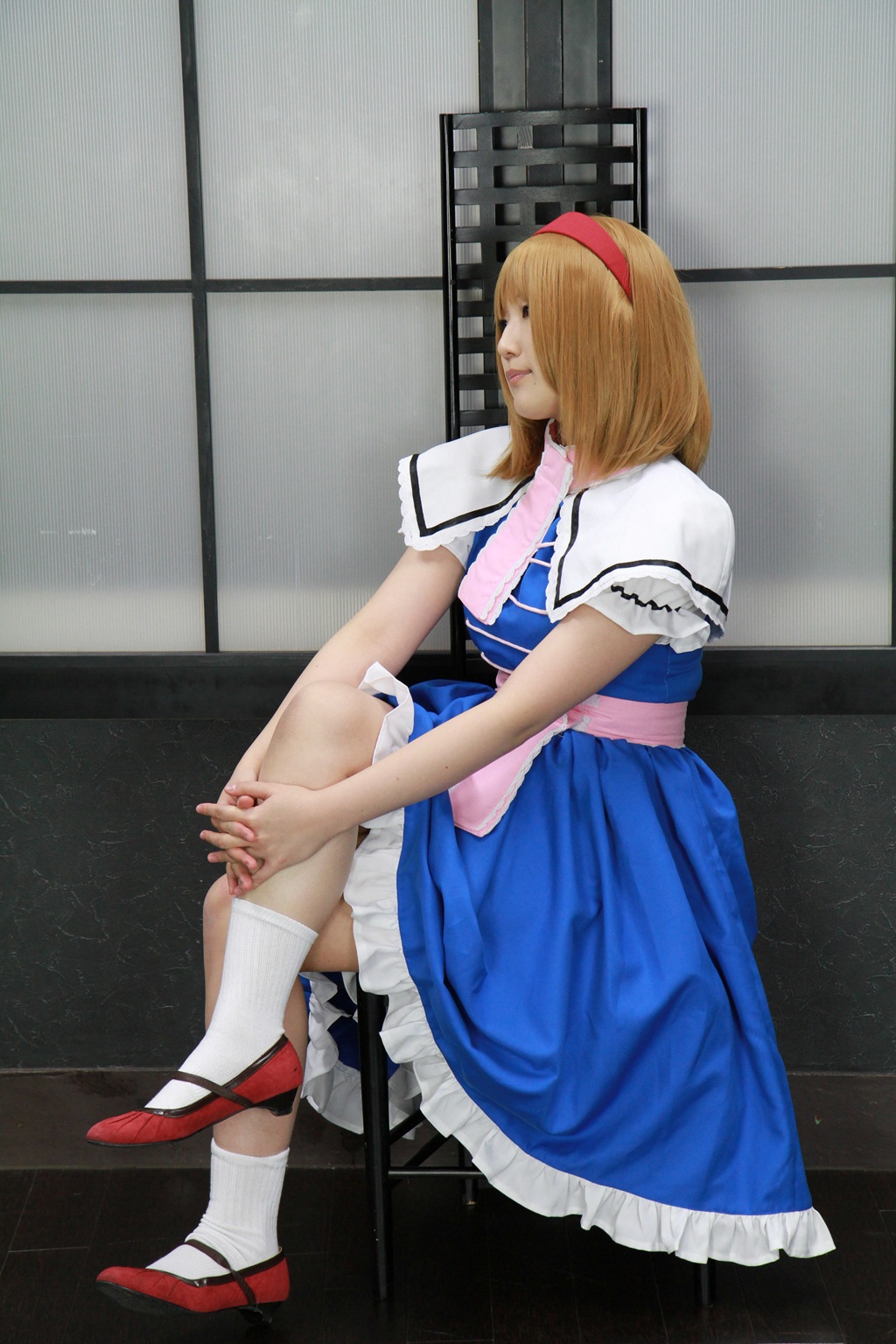 [Này, tôi đang chiến đấu!