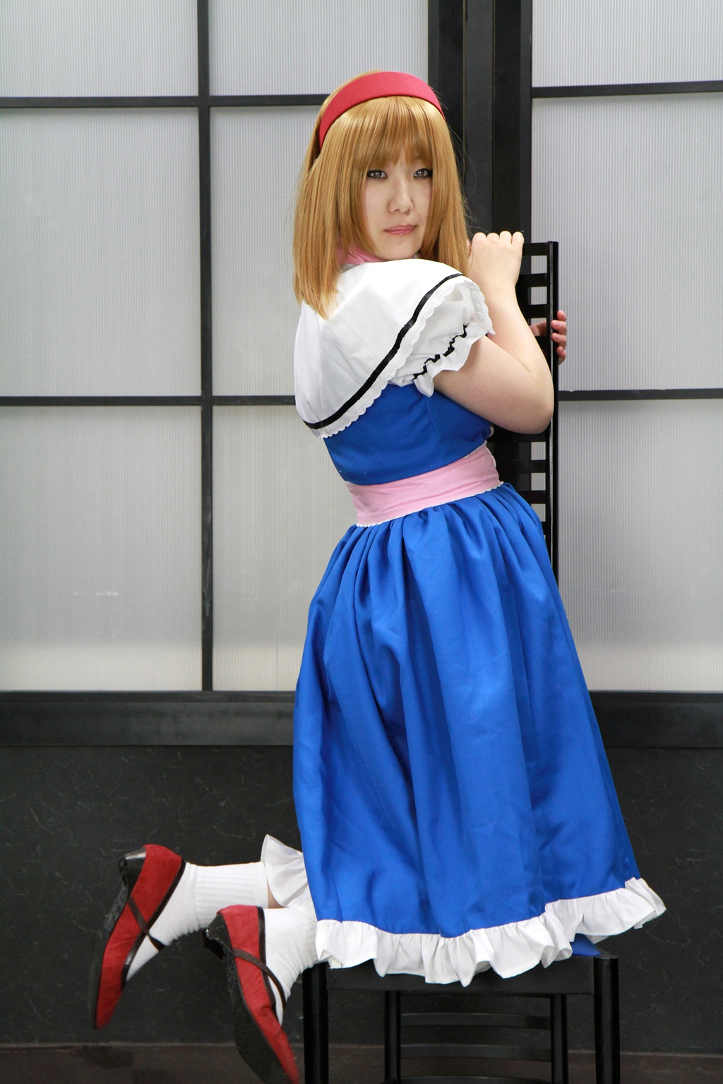 [Này, tôi đang chiến đấu!