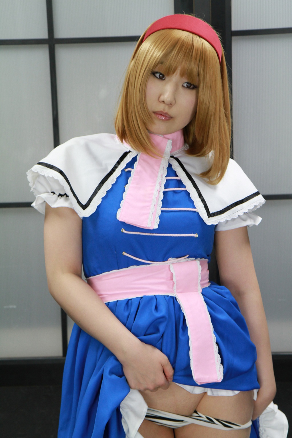 [Này, tôi đang chiến đấu!