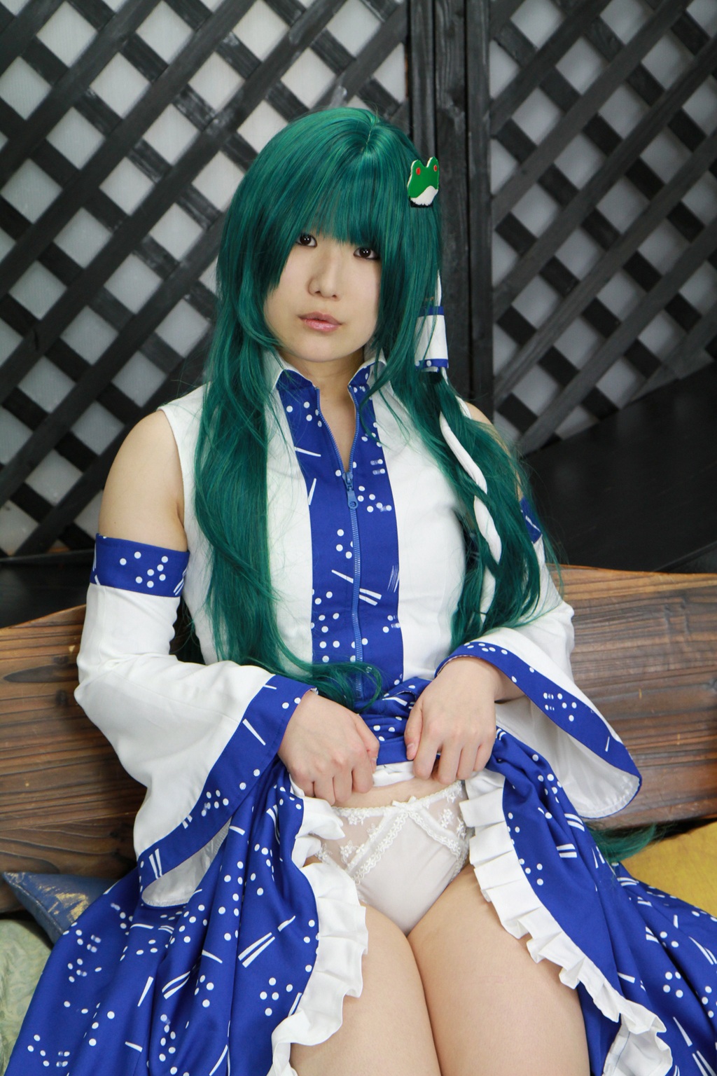 [Này, tôi đang chiến đấu!