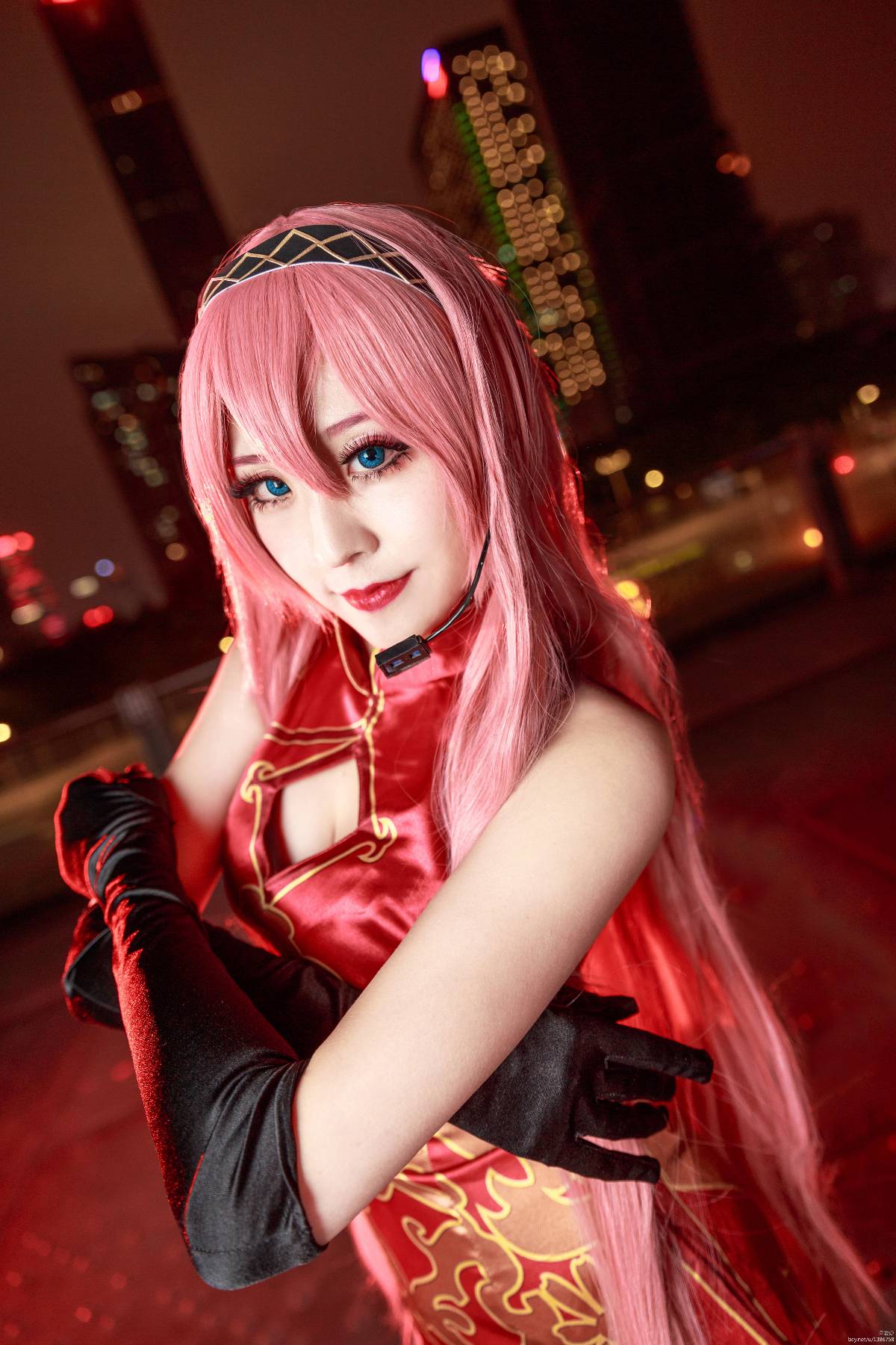 Phòng khiêu vũ "Vocaloid" vào cuối thế kỷ Luka Hongyu Cheongsam c o s p l a y