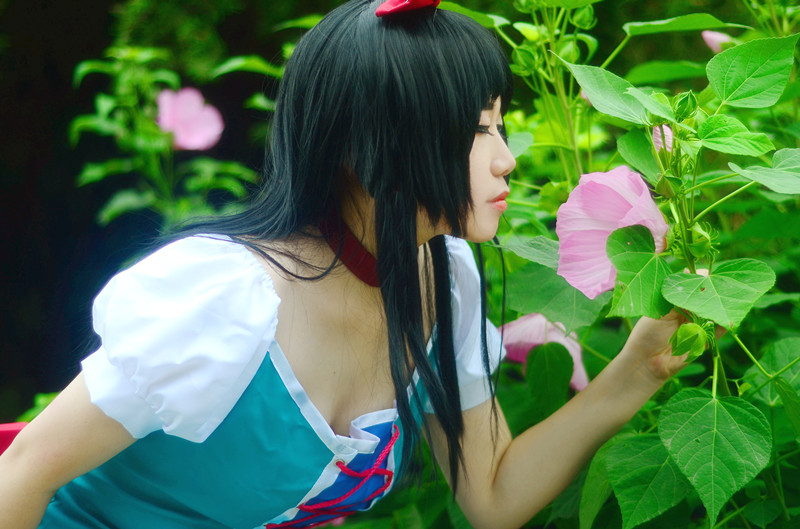 "Hàng trăm ngàn trò đùa lạnh lùng" Pinocchio x Bạch Tuyết C O S P L A Y