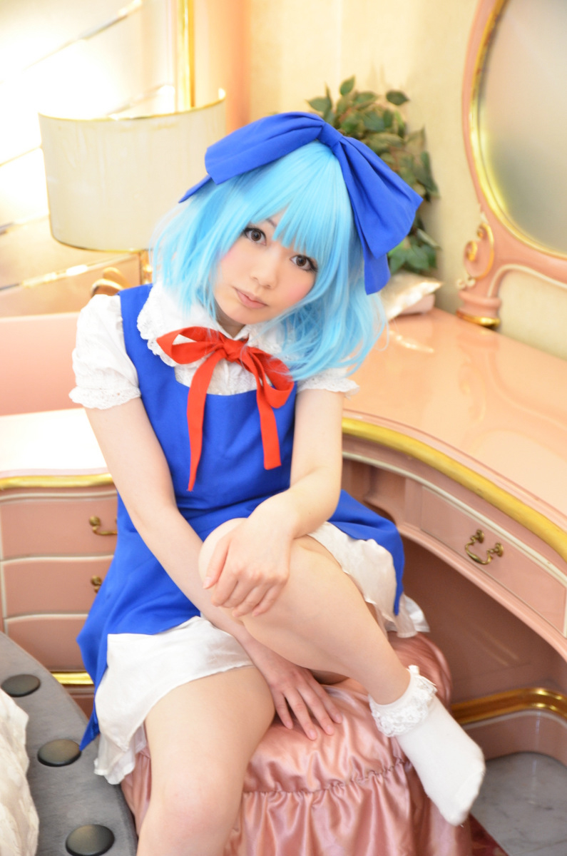 [từ một bông hồng] Touhou không đứng yên