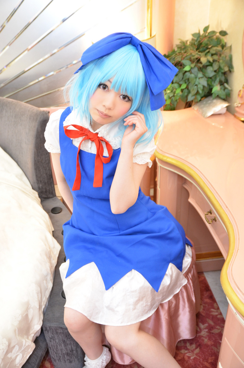 [từ một bông hồng] Touhou không đứng yên