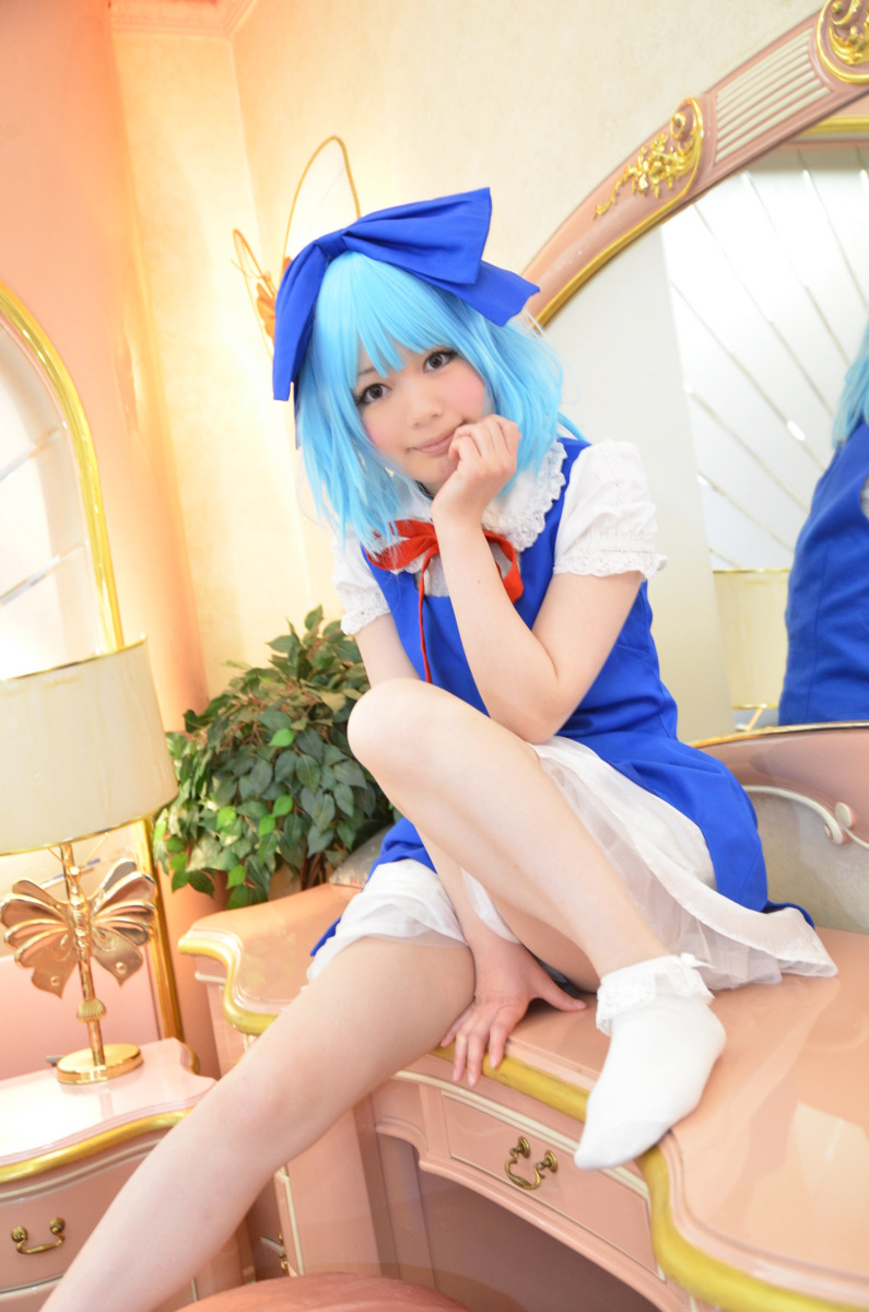 [từ một bông hồng] Touhou không đứng yên