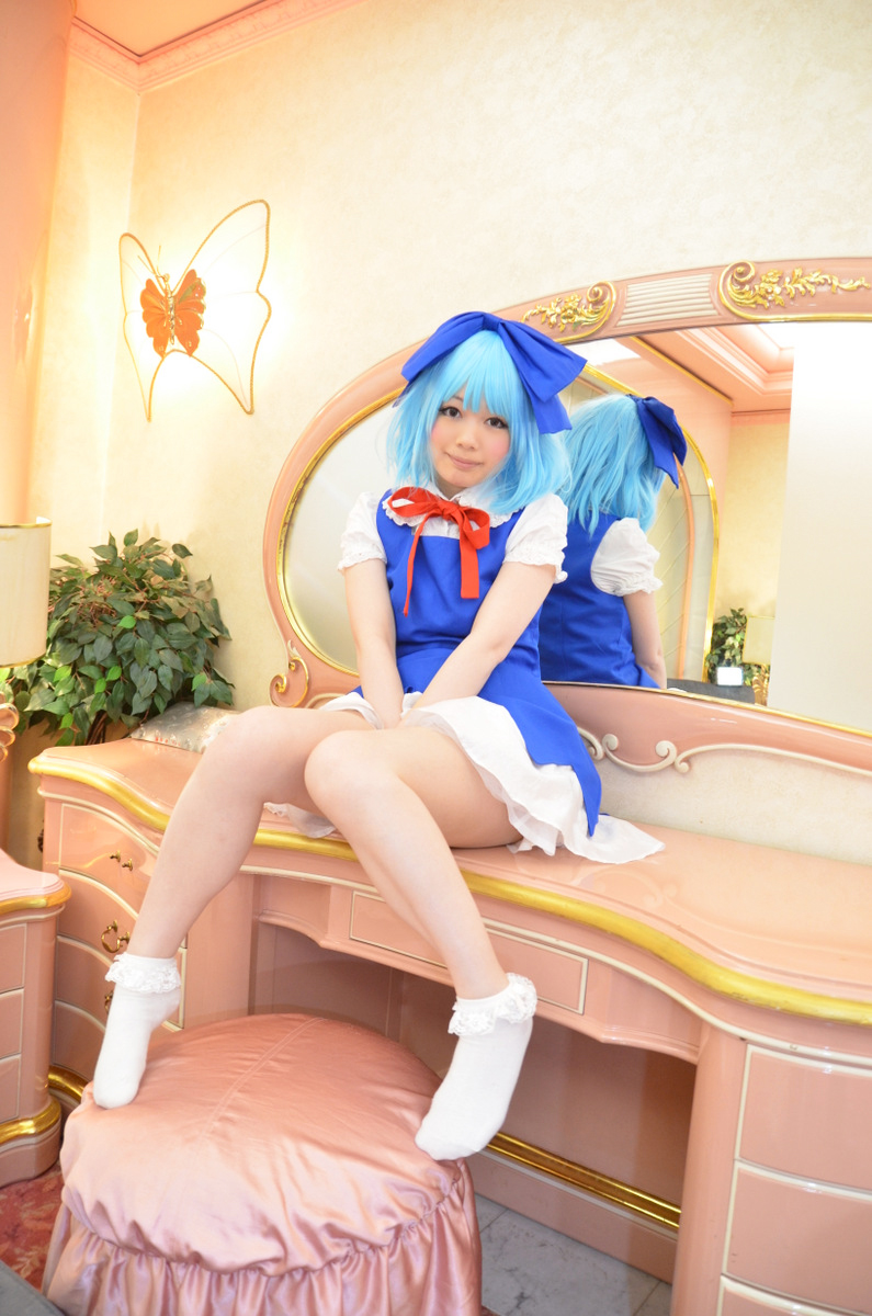 [từ một bông hồng] Touhou không đứng yên