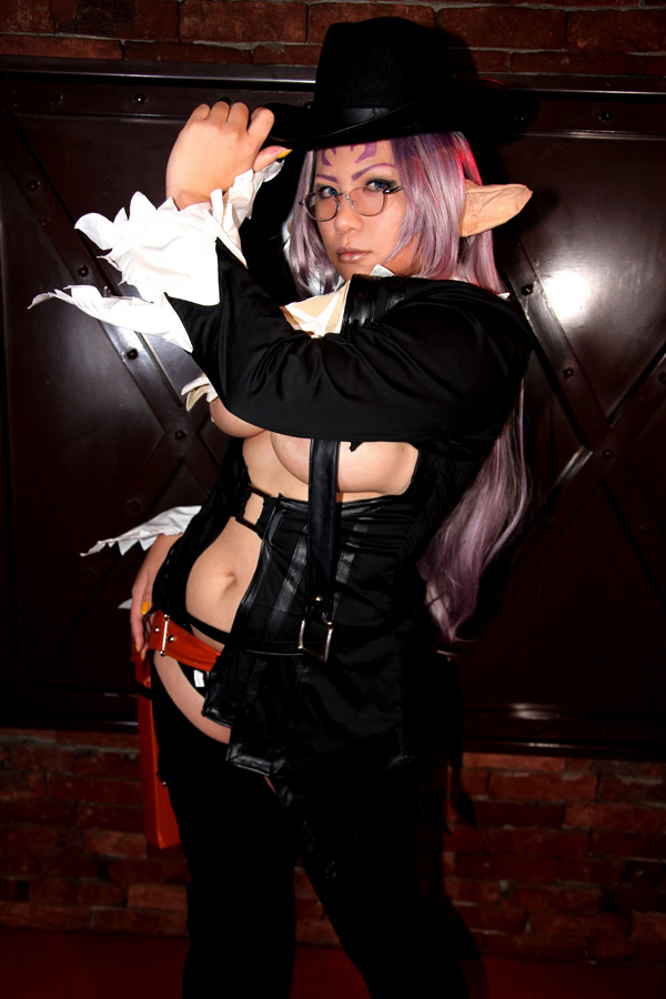 [Mariposa Luz de la Luna (Malaya de la Luna)] Mauser