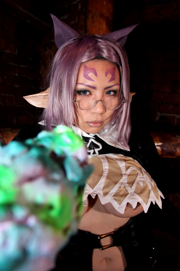 [Mariposa Luz de la Luna (Malaya de la Luna)] Mauser