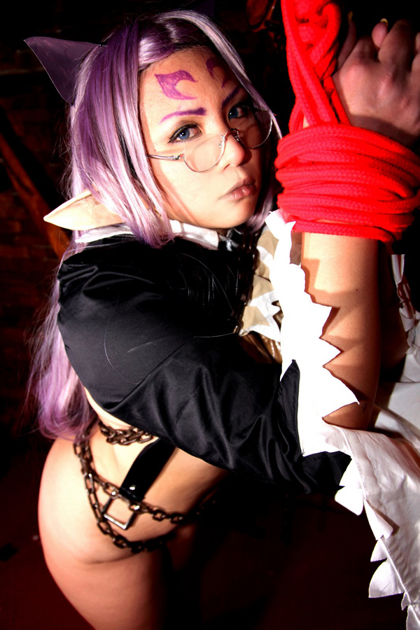 [Mariposa Luz de la Luna (Malaya de la Luna)] Mauser