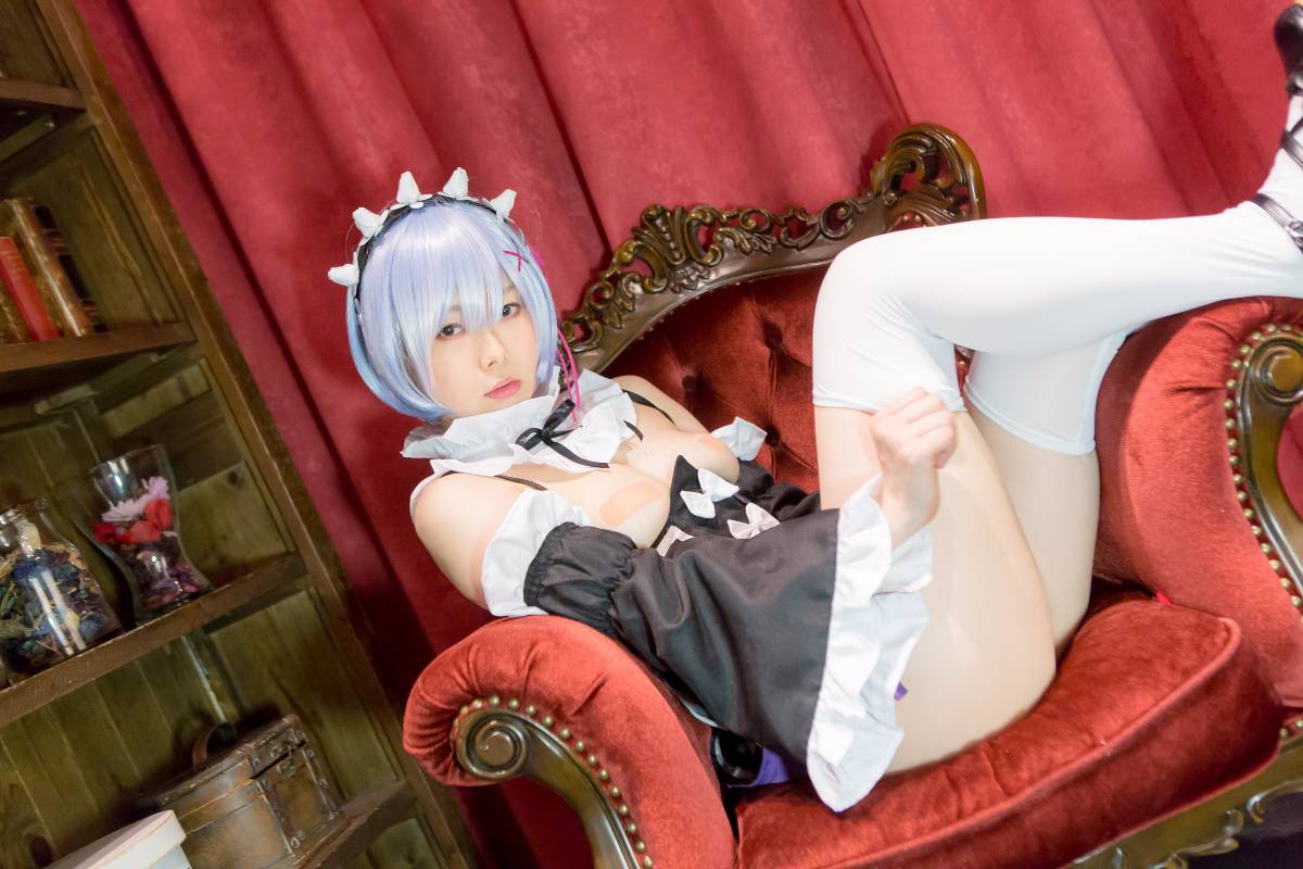 Re bắt đầu từ cuộc sống cosplay của Zero Ushijima Rem Ushijima Iniku