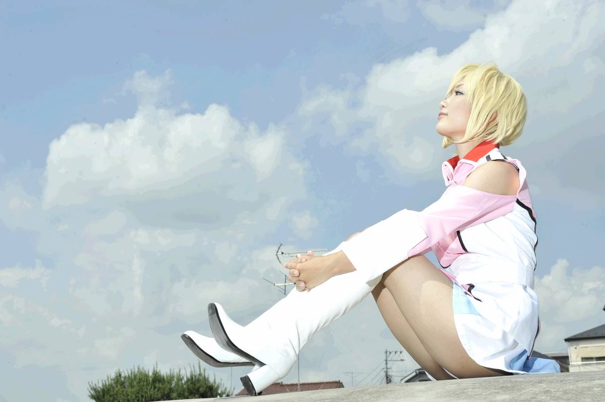 Hạt giống Gundam Stella Loussier