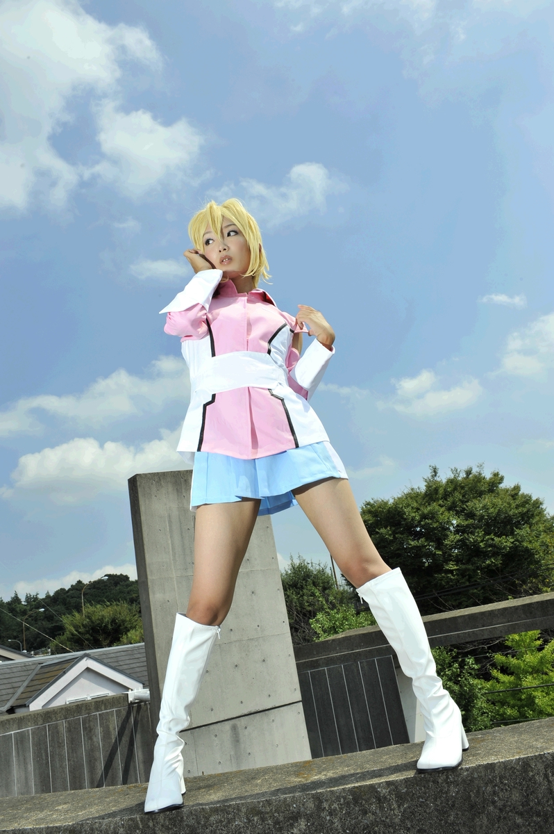 Hạt giống Gundam Stella Loussier