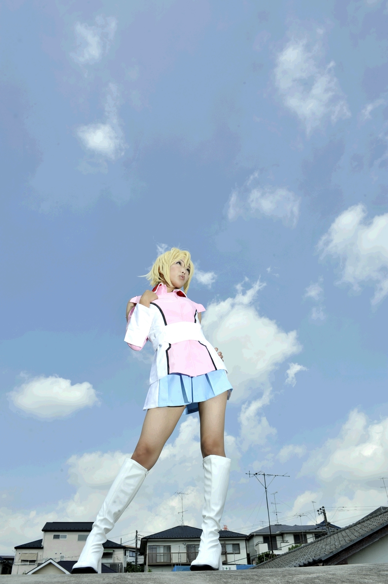 Hạt giống Gundam Stella Loussier