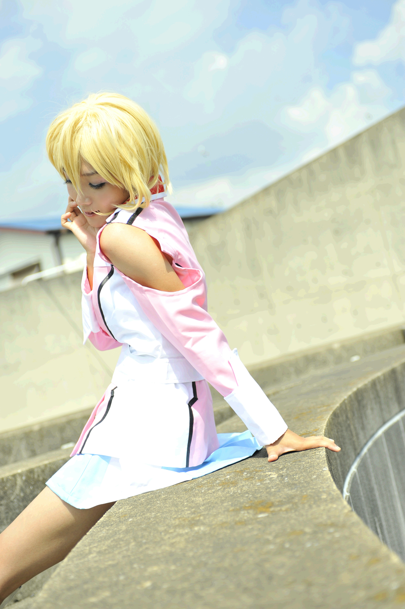 Hạt giống Gundam Stella Loussier