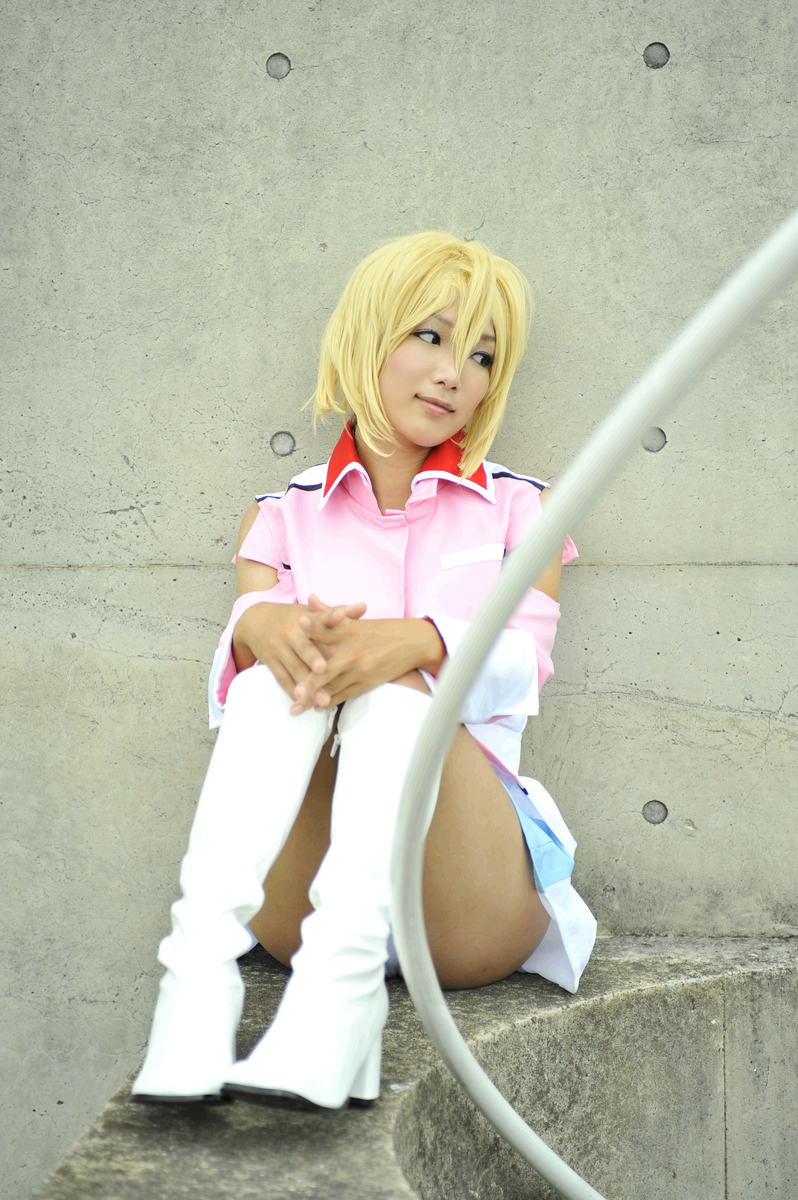 Hạt giống Gundam Stella Loussier