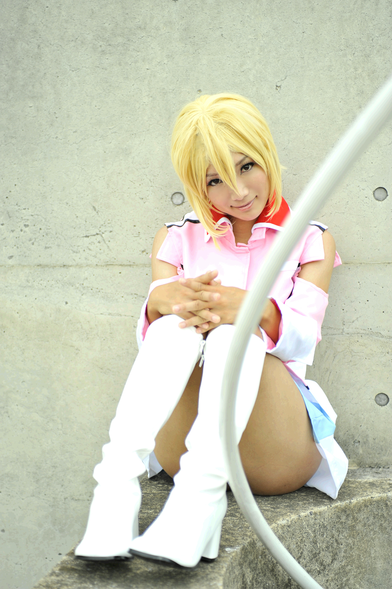 Hạt giống Gundam Stella Loussier