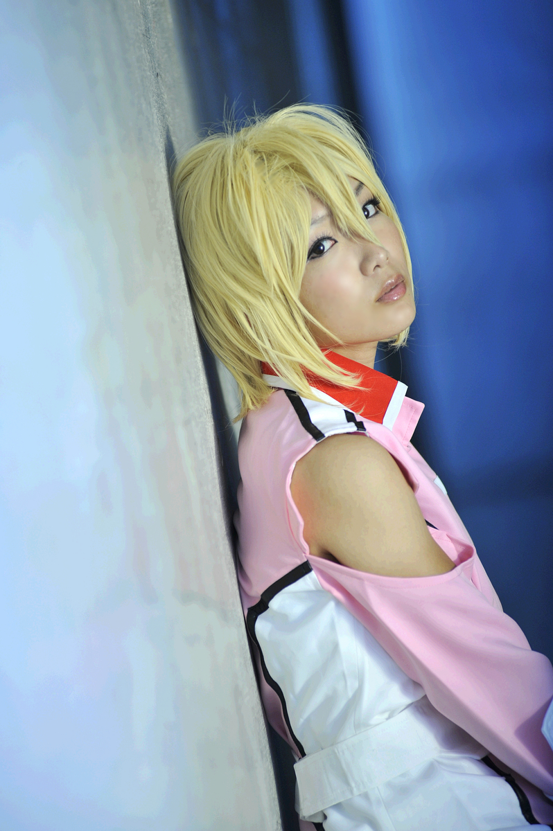 Hạt giống Gundam Stella Loussier