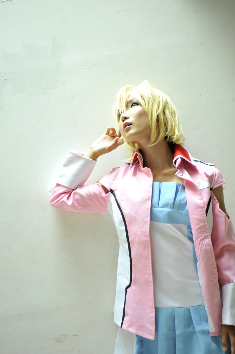 Hạt giống Gundam Stella Loussier