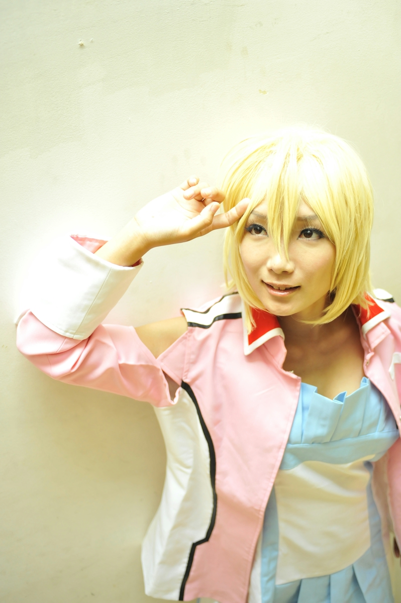 Hạt giống Gundam Stella Loussier