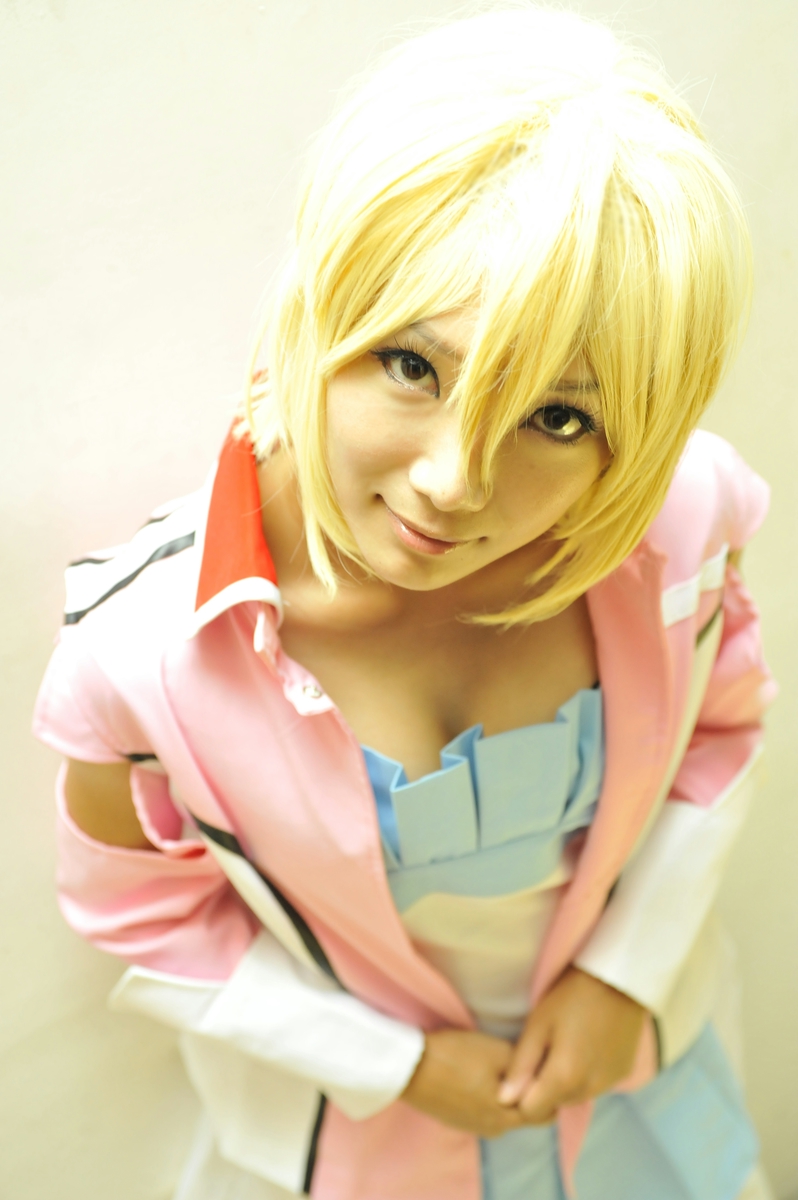 Hạt giống Gundam Stella Loussier