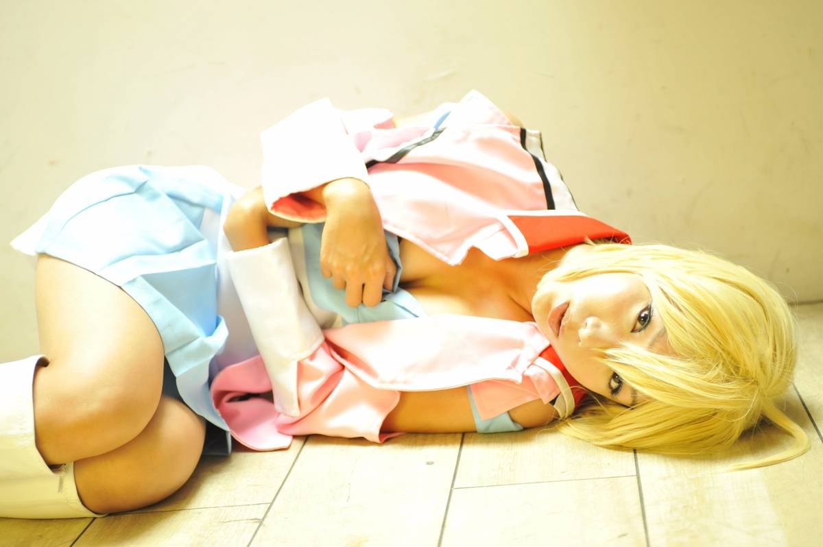 Hạt giống Gundam Stella Loussier