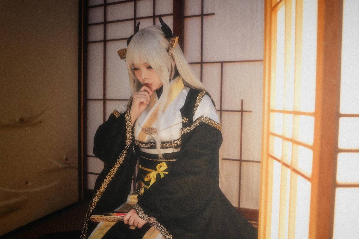 "Fate Grand Order" Kissing máu đen của Qing Ji C O S P L A Y