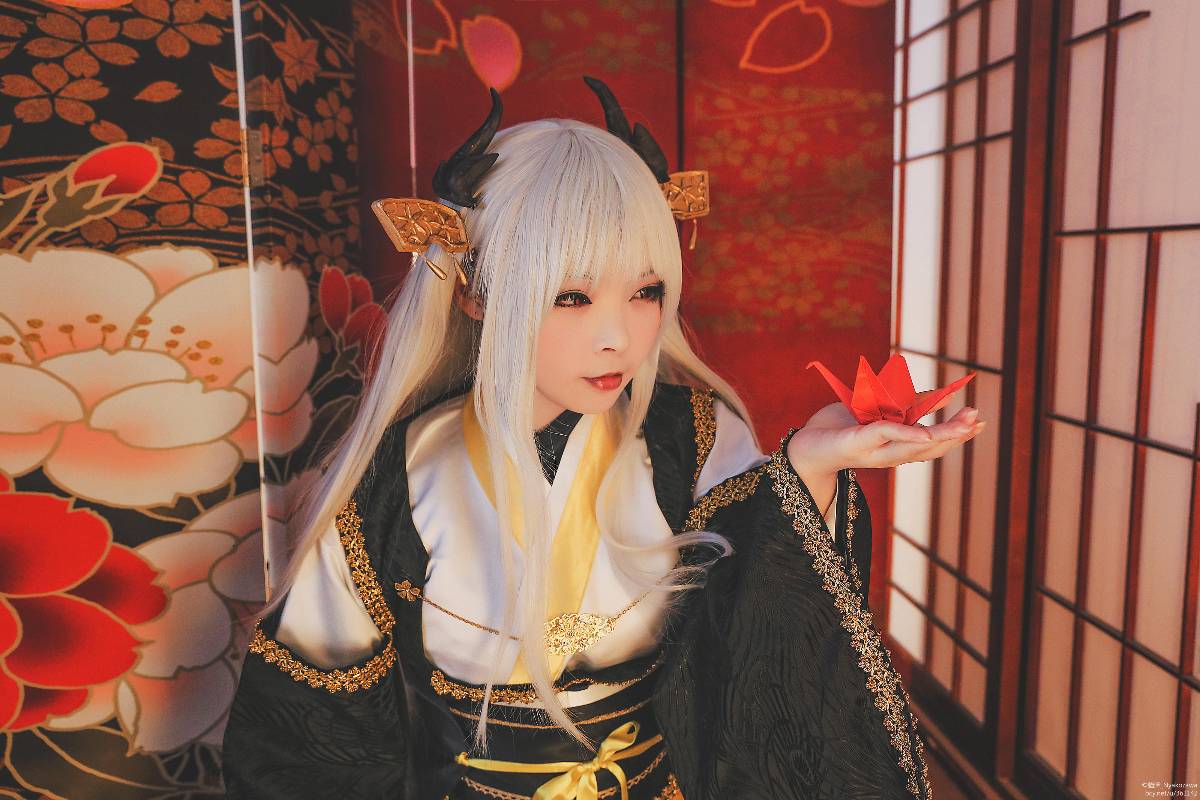 "Fate Grand Order" Kissing máu đen của Qing Ji C O S P L A Y
