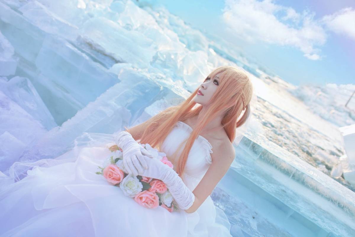 "Arch Art Online" Asuna's Wedding to Cosplay