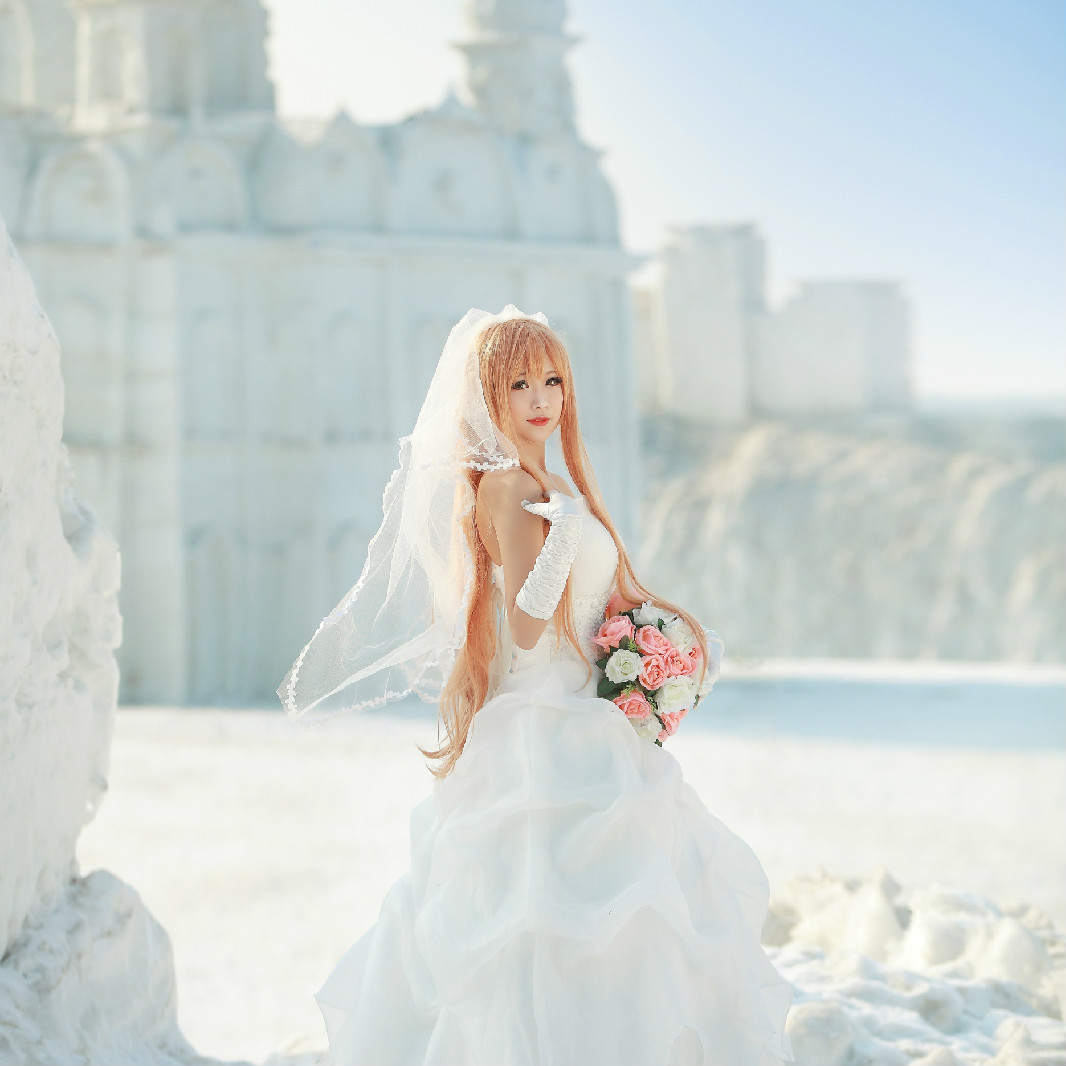 "Arch Art Online" Asuna's Wedding to Cosplay