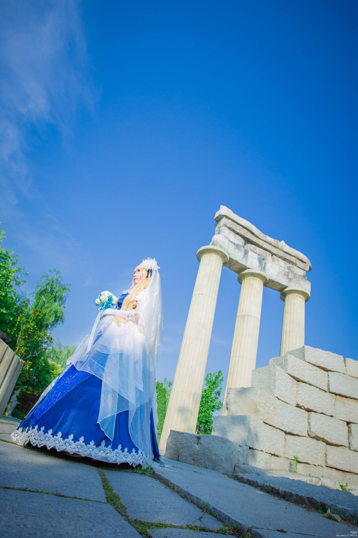 "Shilu nome pháo đài f" Xuelu nome poster váy cưới c o s p l a y