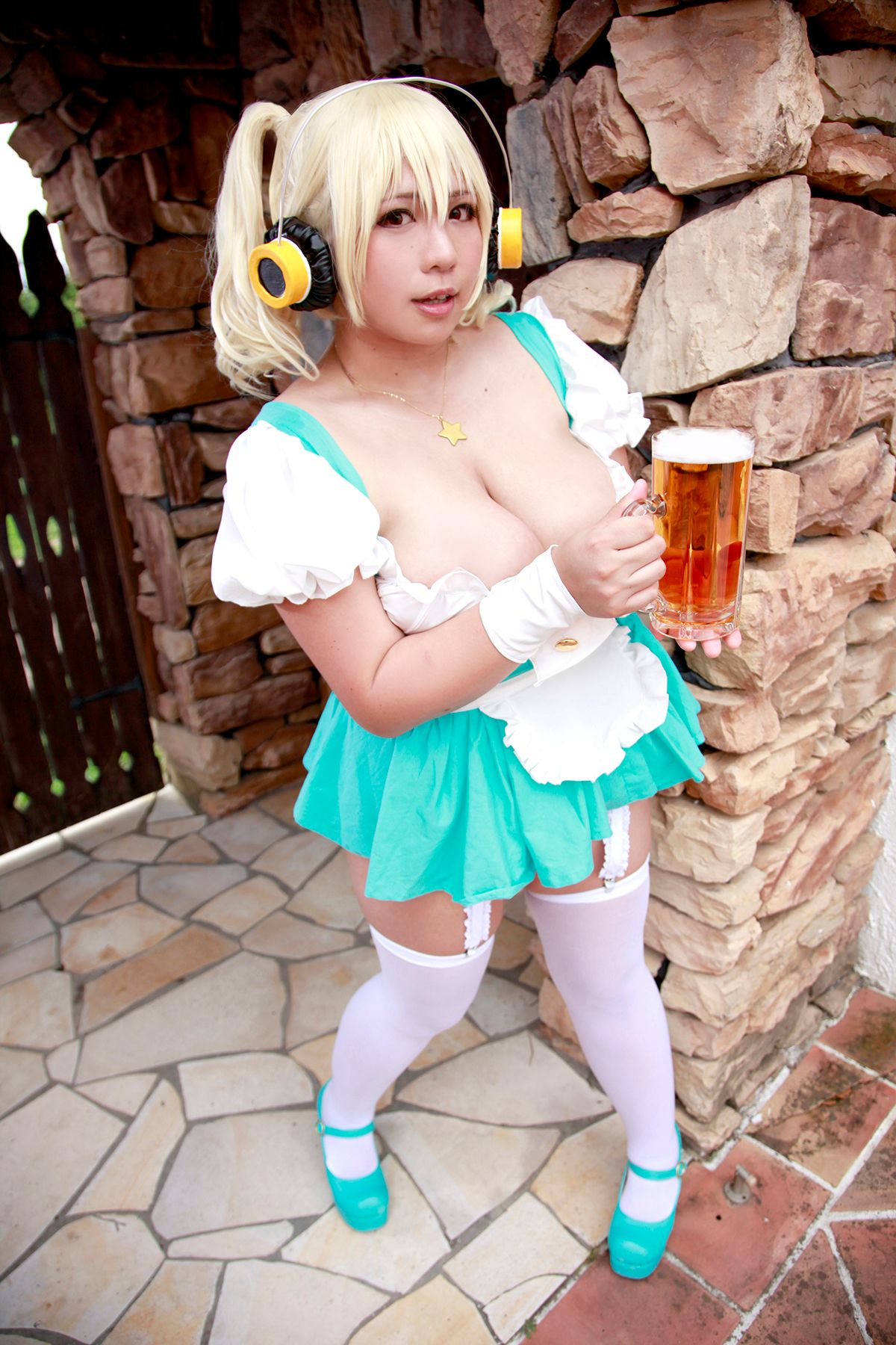 Nữ cosplayer xinh đẹp tự nhiên vol103