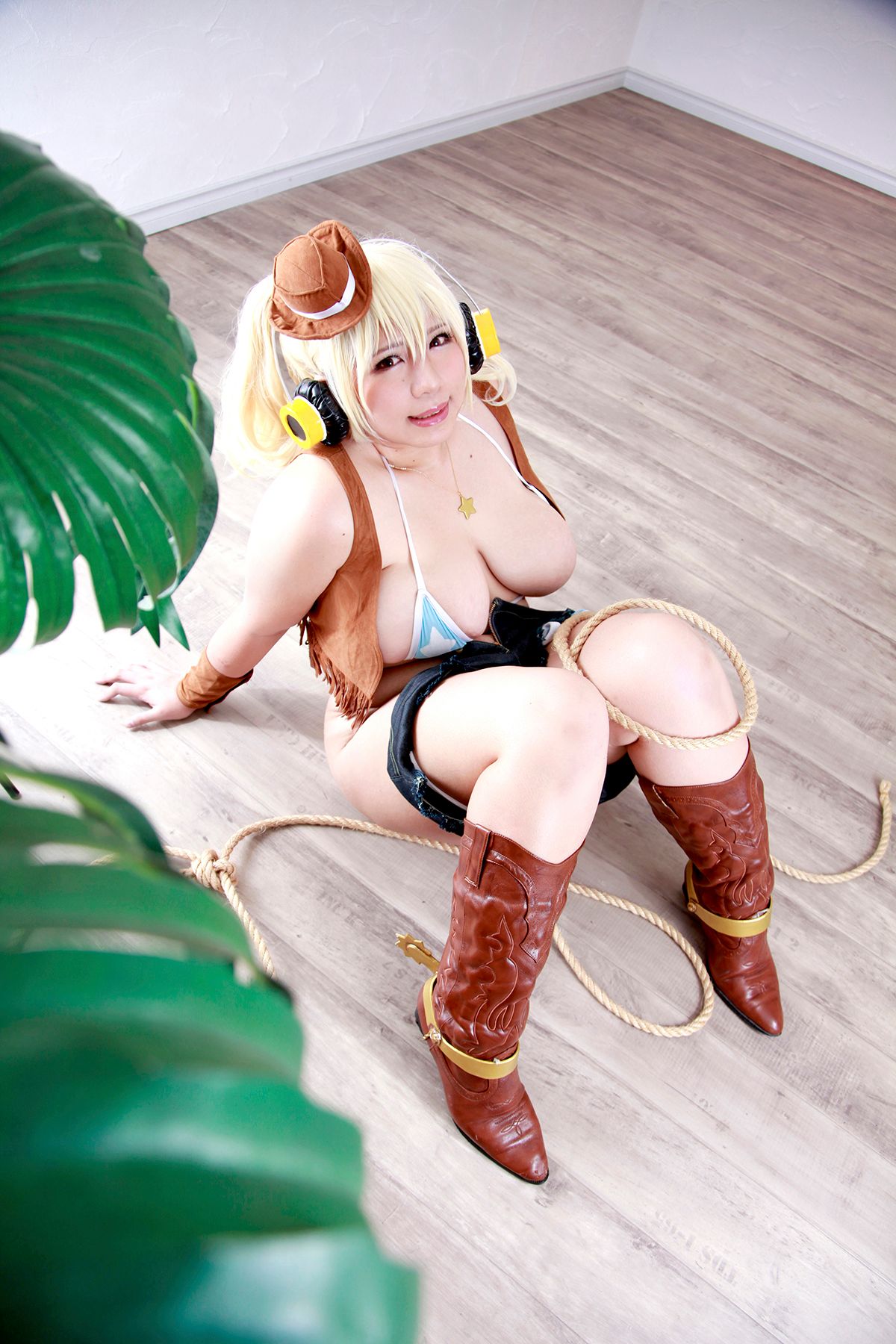Nữ cosplayer xinh đẹp tự nhiên vol103