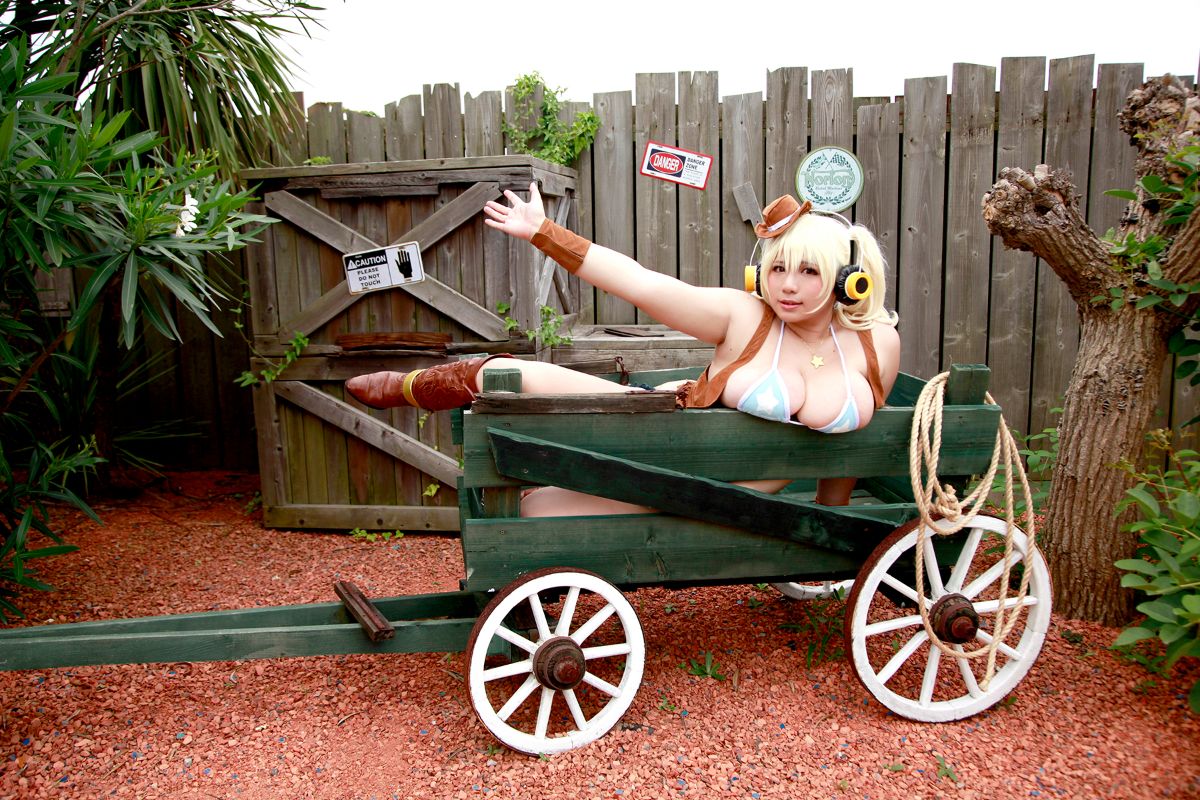 Nữ cosplayer xinh đẹp tự nhiên vol103