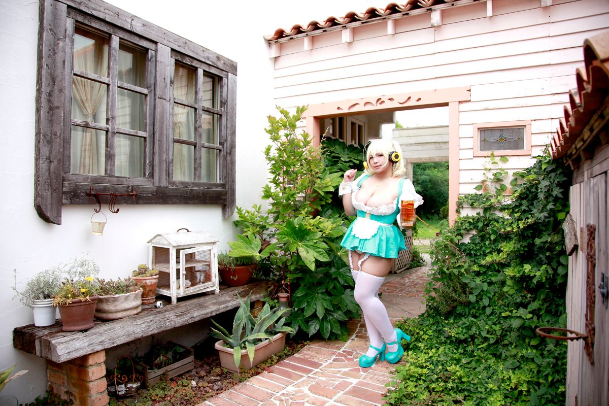 Nữ cosplayer xinh đẹp tự nhiên vol103