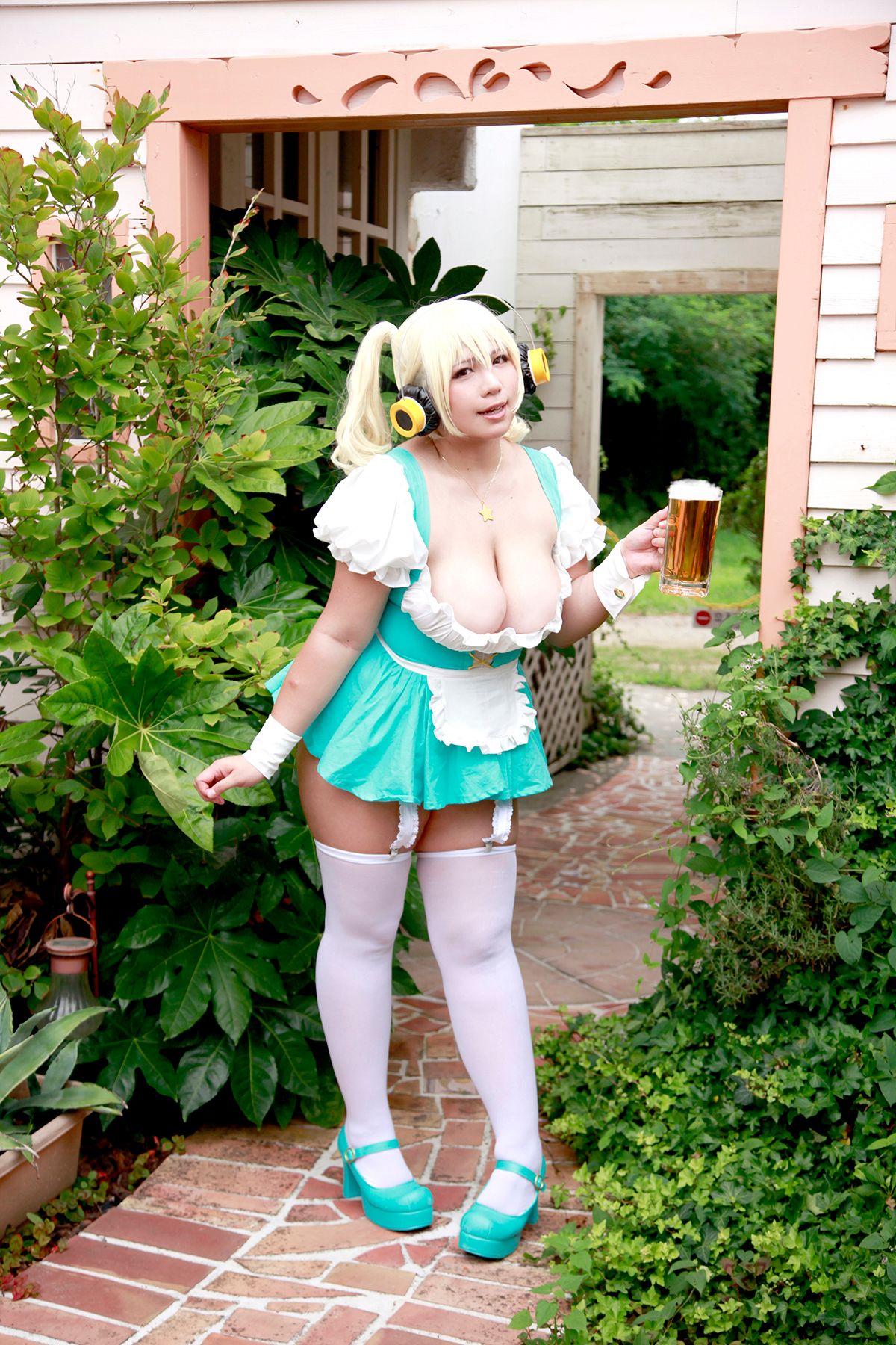 Nữ cosplayer xinh đẹp tự nhiên vol103