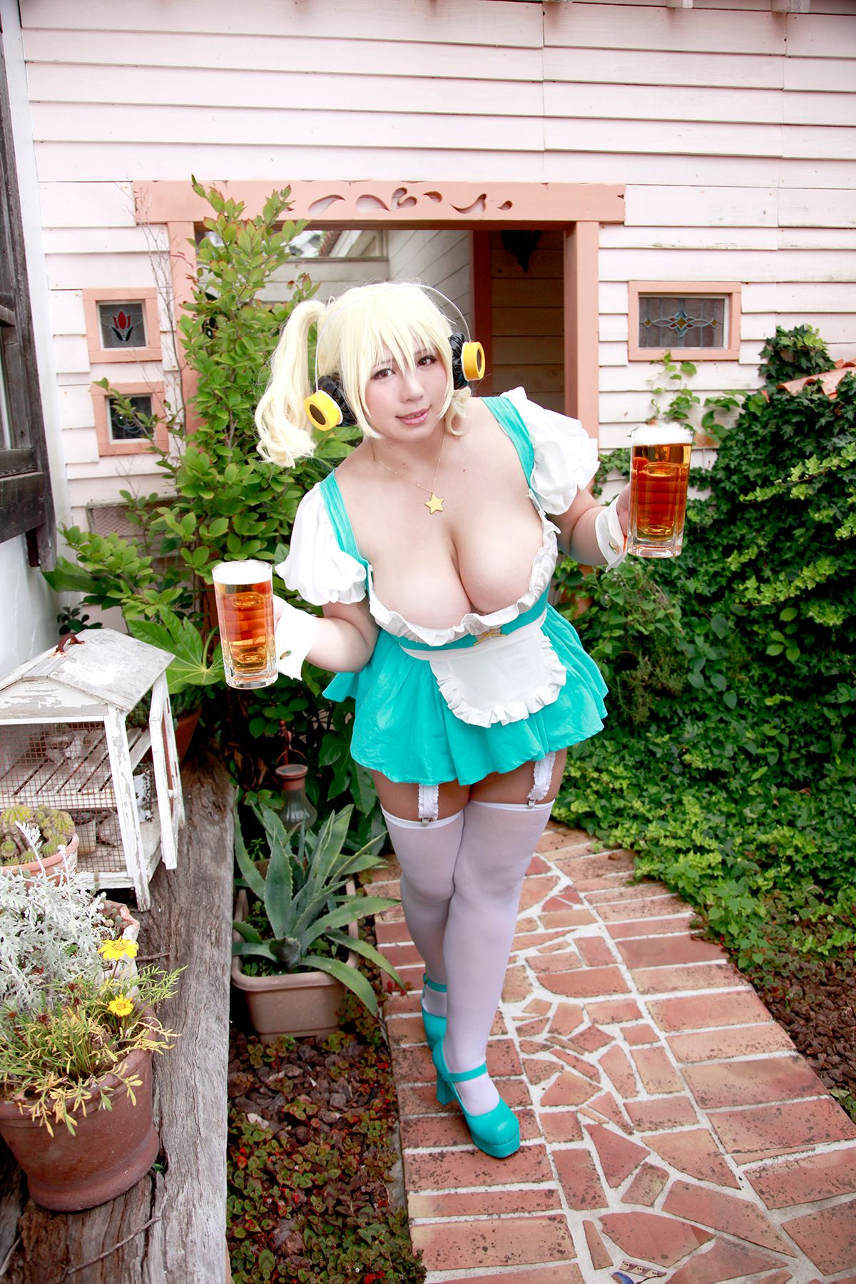 Nữ cosplayer xinh đẹp tự nhiên vol103