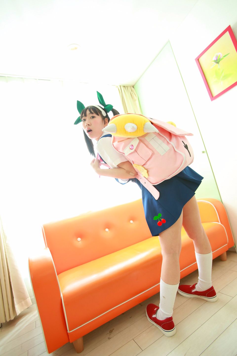 Câu chuyện lụa (màu trắng)