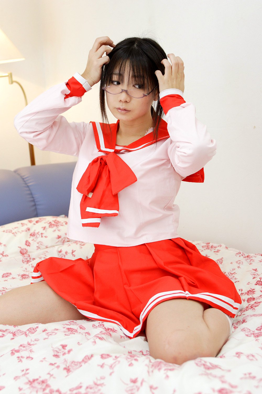 [Sôcôla thô] Cô gái kính