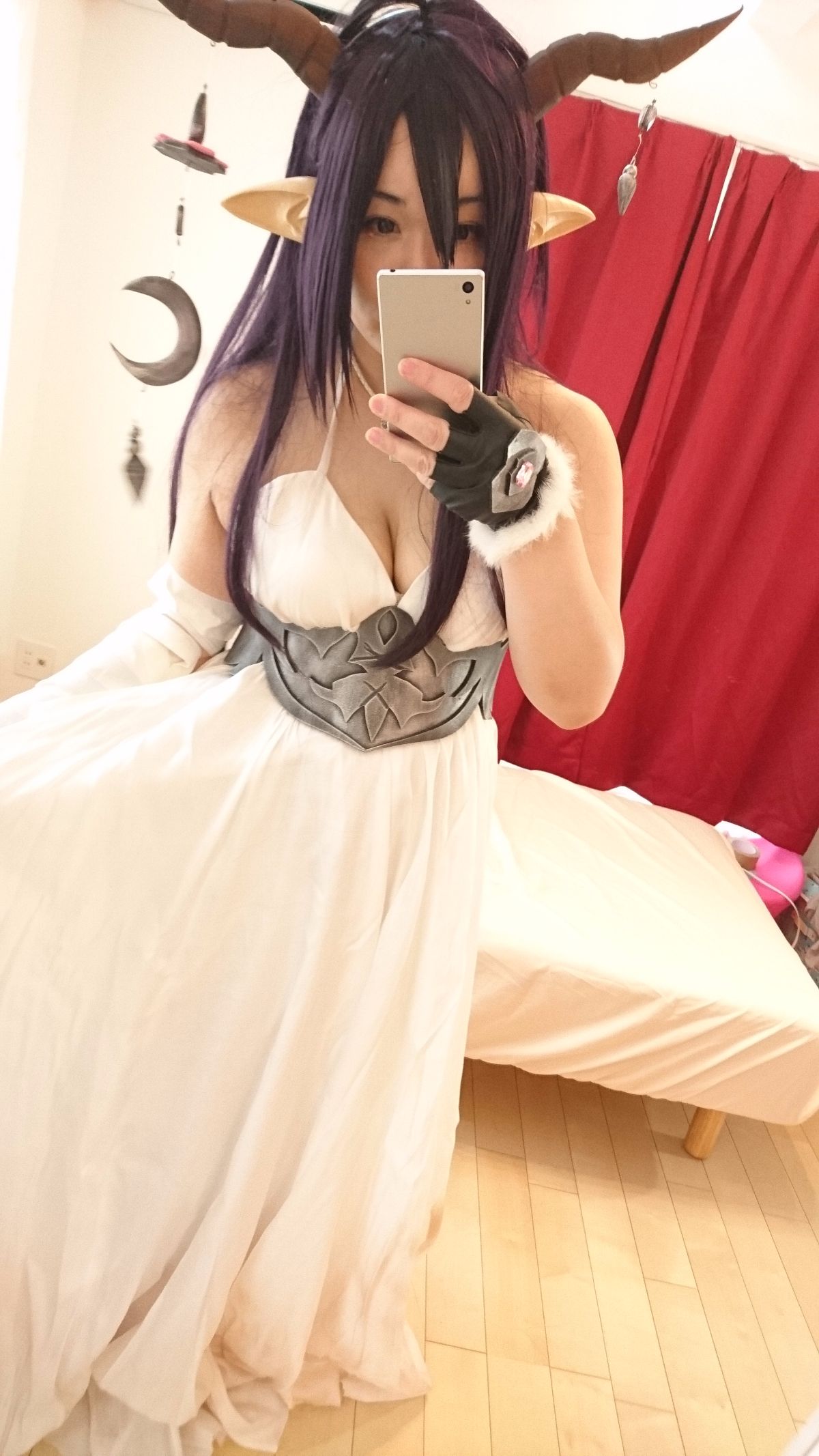 [Văn phòng bán hàng Dotechin] Cosplay x Máy mới - Tôi đã squirt với hai nhân vật!