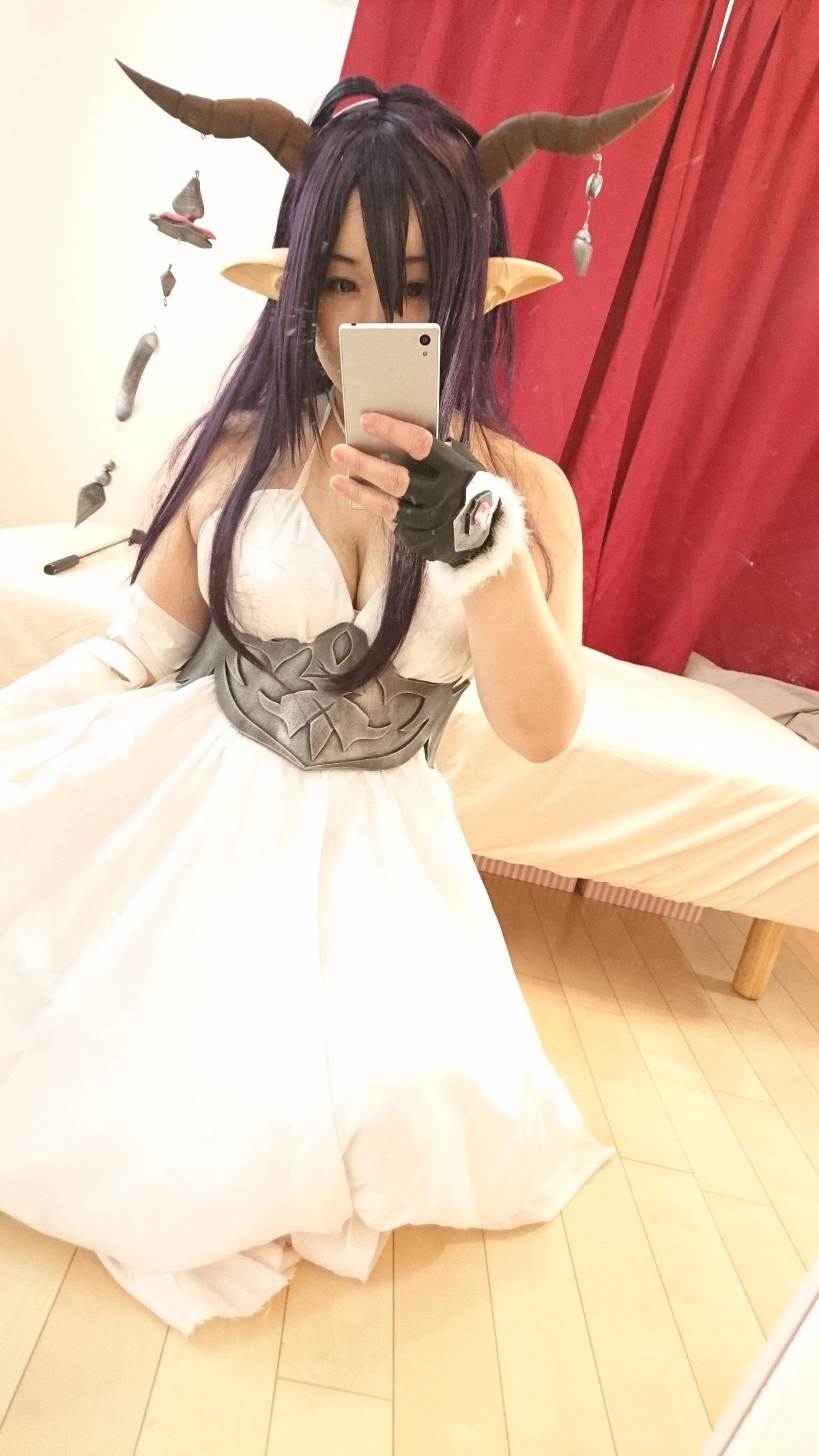 [Văn phòng bán hàng Dotechin] Cosplay x Máy mới - Tôi đã squirt với hai nhân vật!