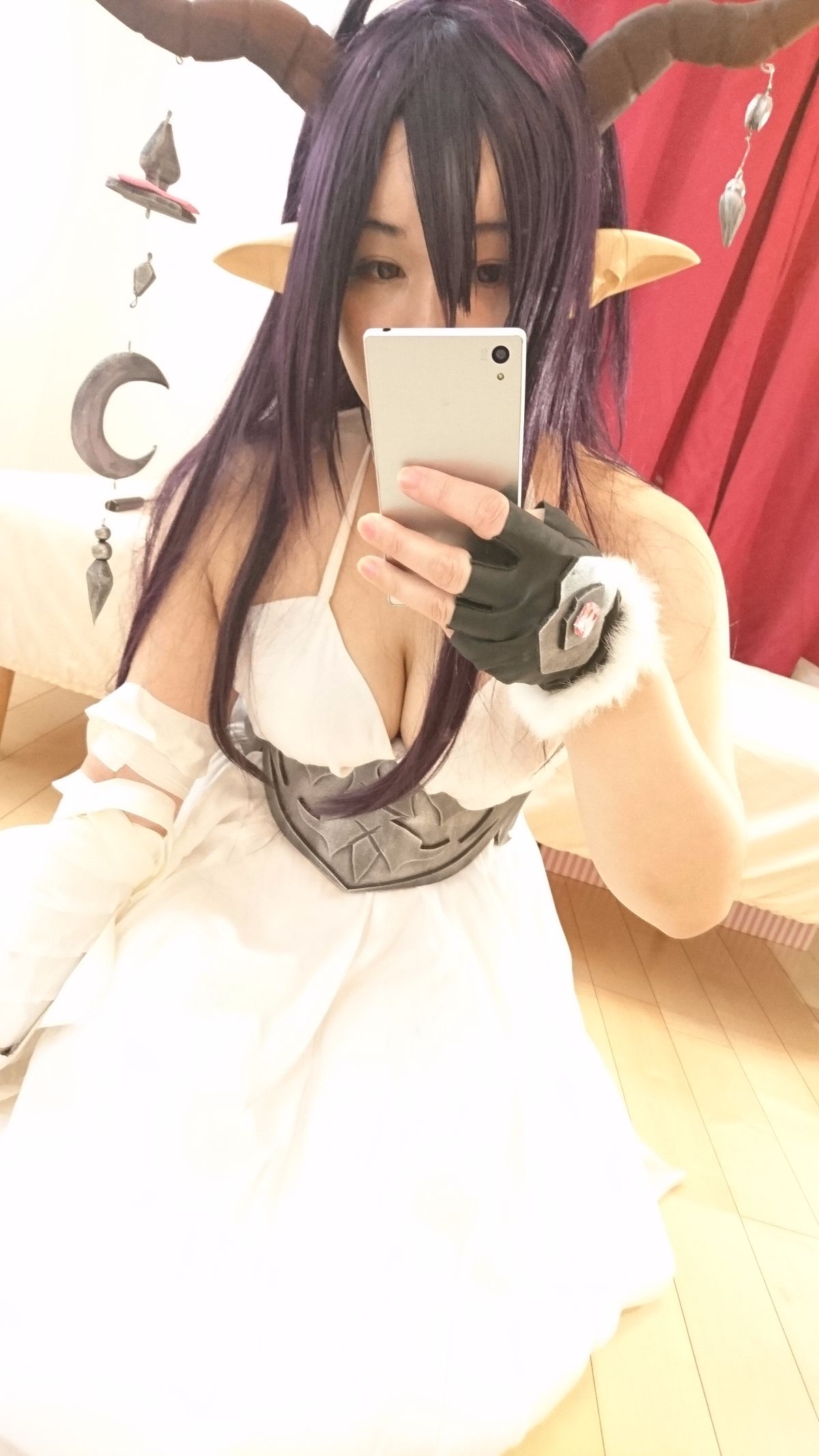 [Văn phòng bán hàng Dotechin] Cosplay x Máy mới - Tôi đã squirt với hai nhân vật!