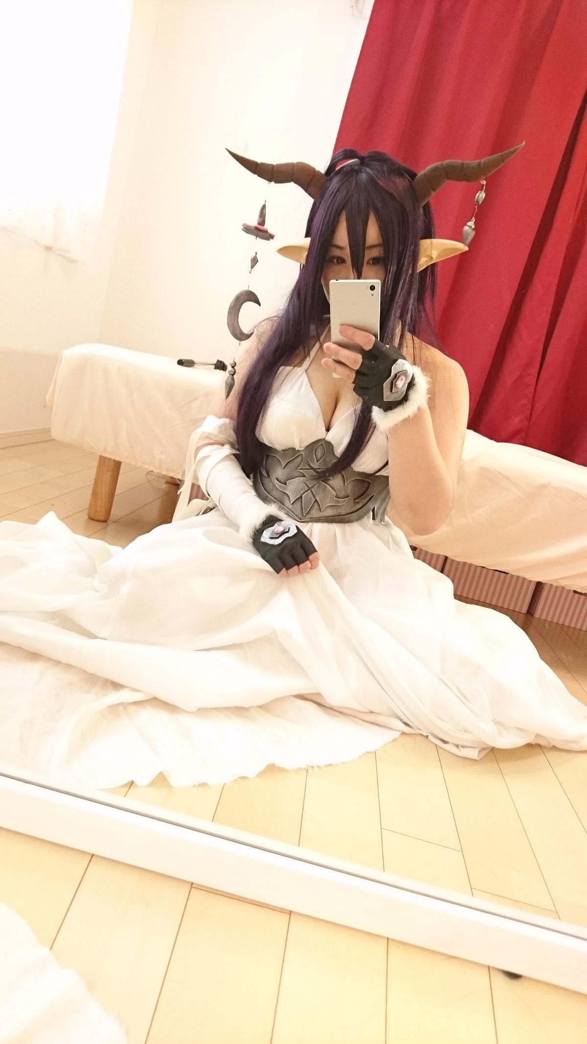 [Văn phòng bán hàng Dotechin] Cosplay x Máy mới - Tôi đã squirt với hai nhân vật!