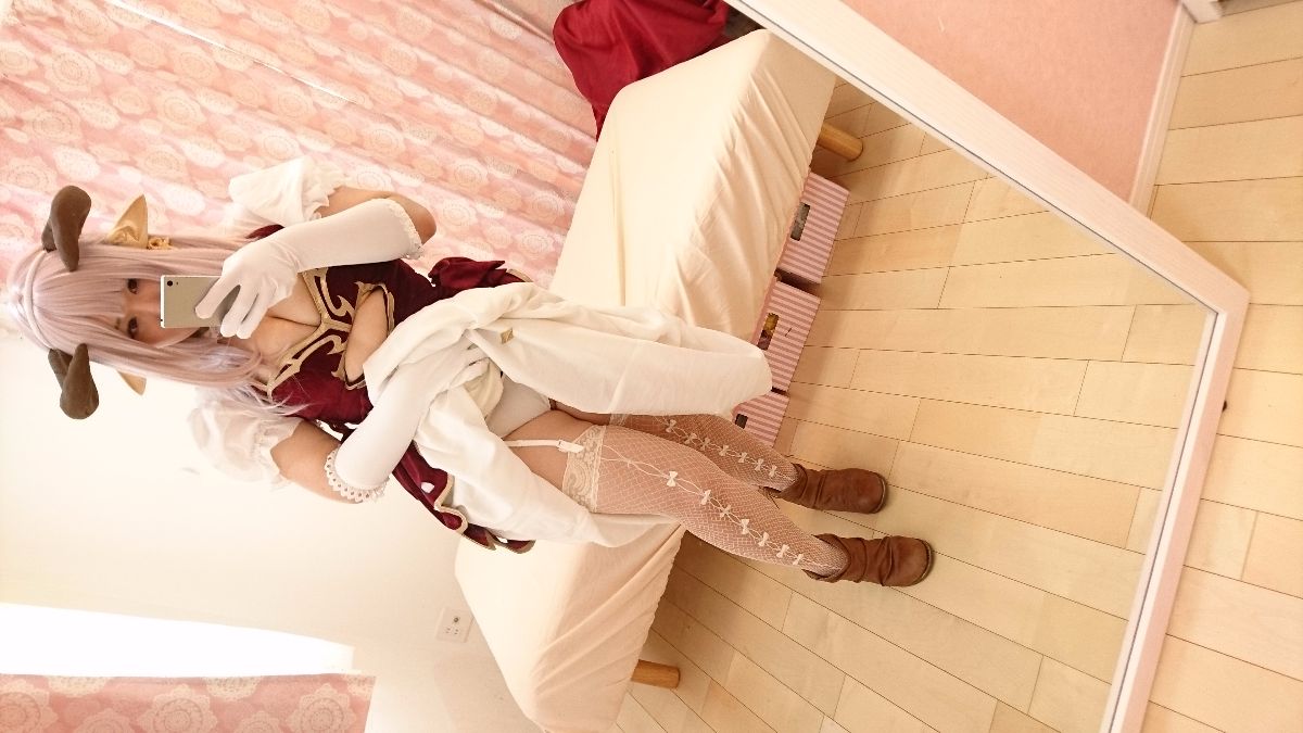 [Văn phòng bán hàng Dotechin] Cosplay x Máy mới - Tôi đã squirt với hai nhân vật!