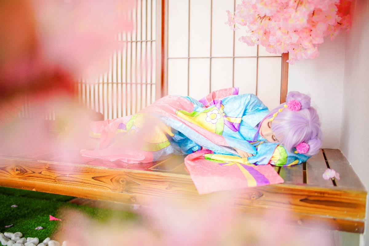 "Người giúp việc rồng của gia đình Kobayashi" Kangna Kimono c o s p l a y