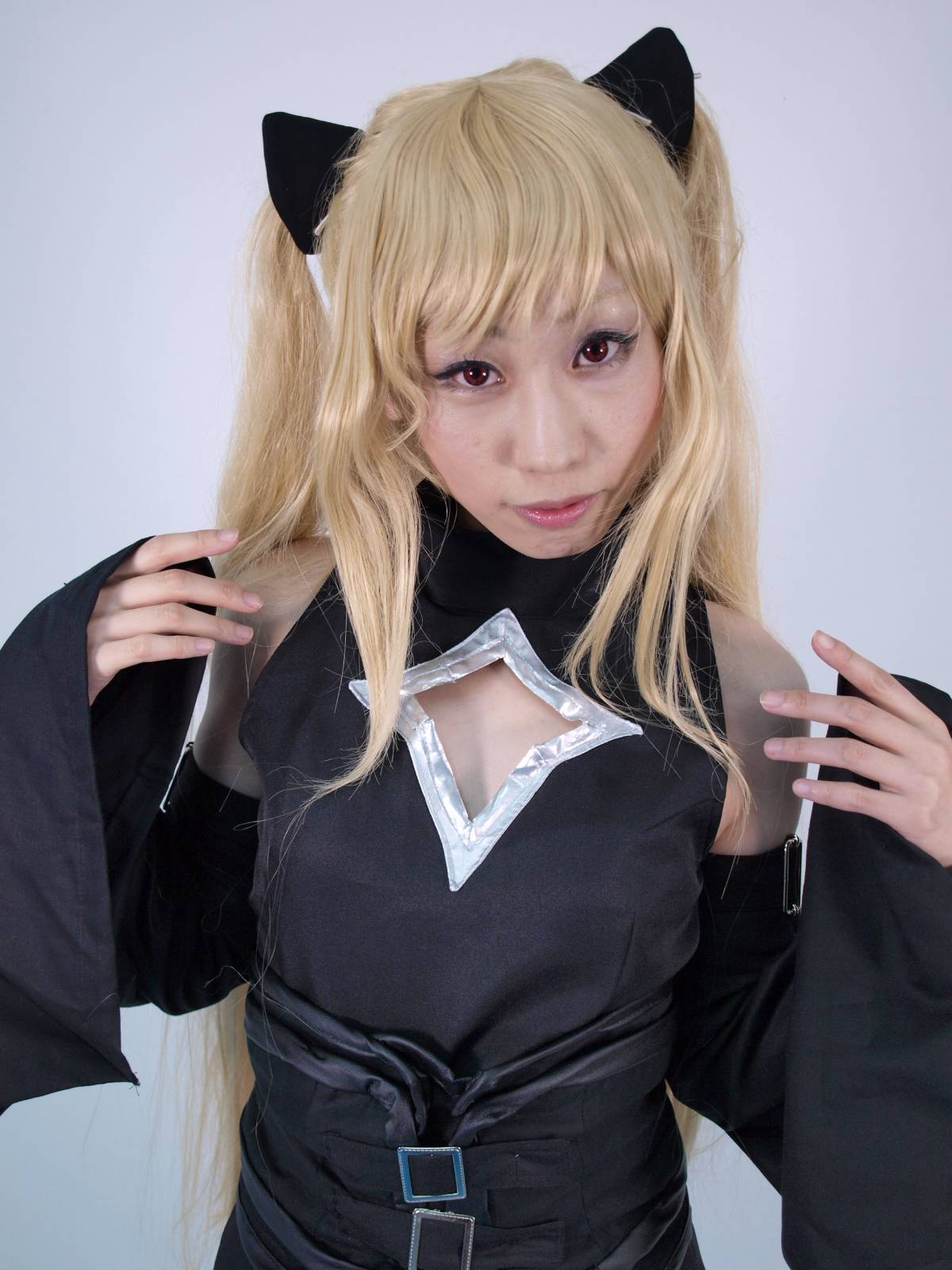 [Phục vụ màu cam] Suito Eirian