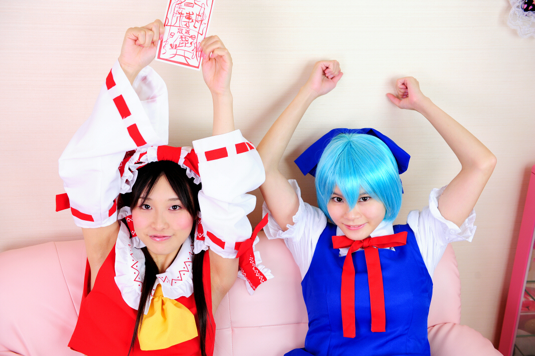 [Bữa tiệc lễ hội nhiều người]